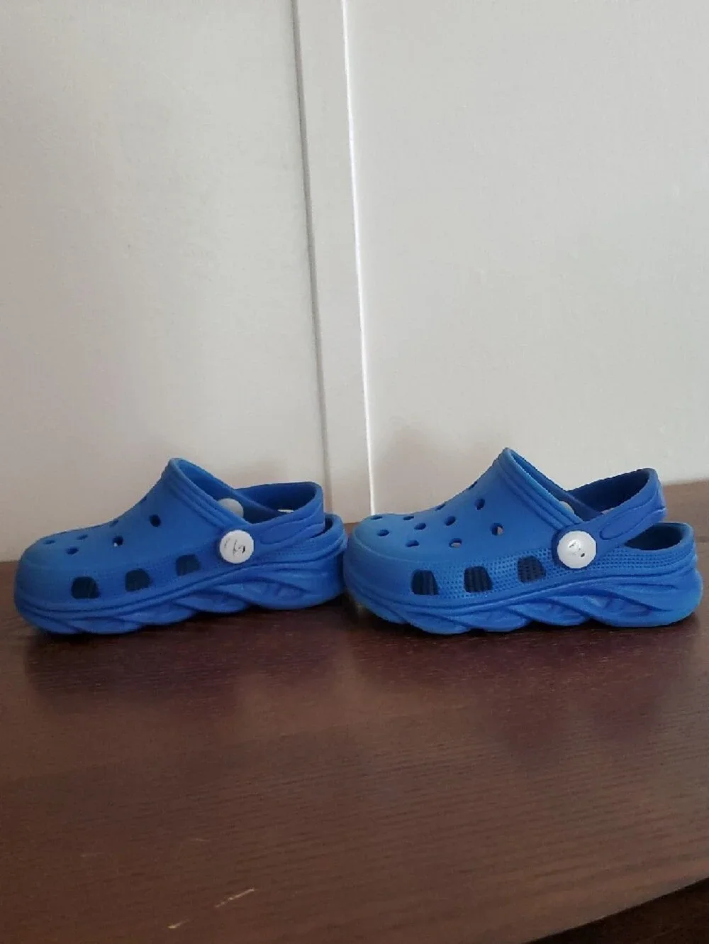 Blue Kids Slip-On Clogs with Heel Strap Size 21